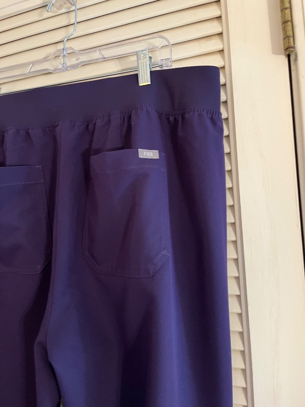Figs Digital Grape (PO# 6726) Livingston Scrub Pants NWOT Size 4XL - Picture 3 of 8